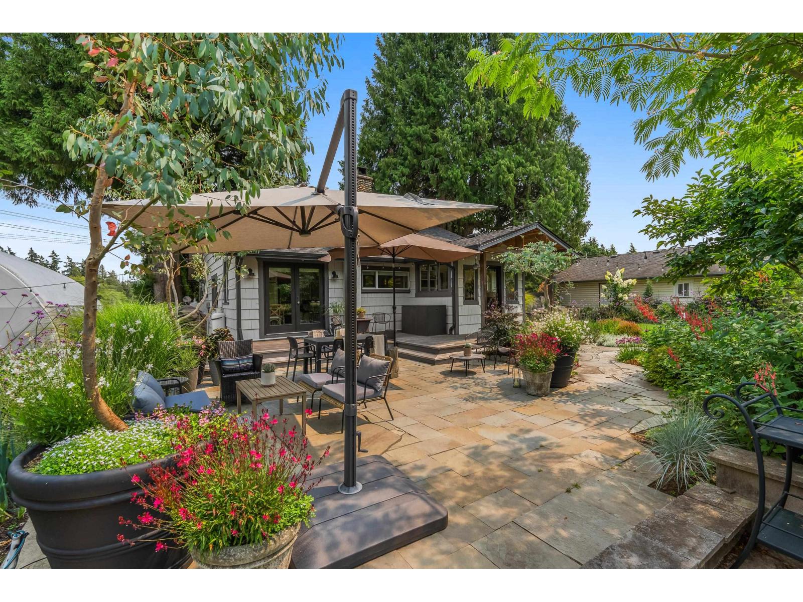 511 176 Street Property Photo 30