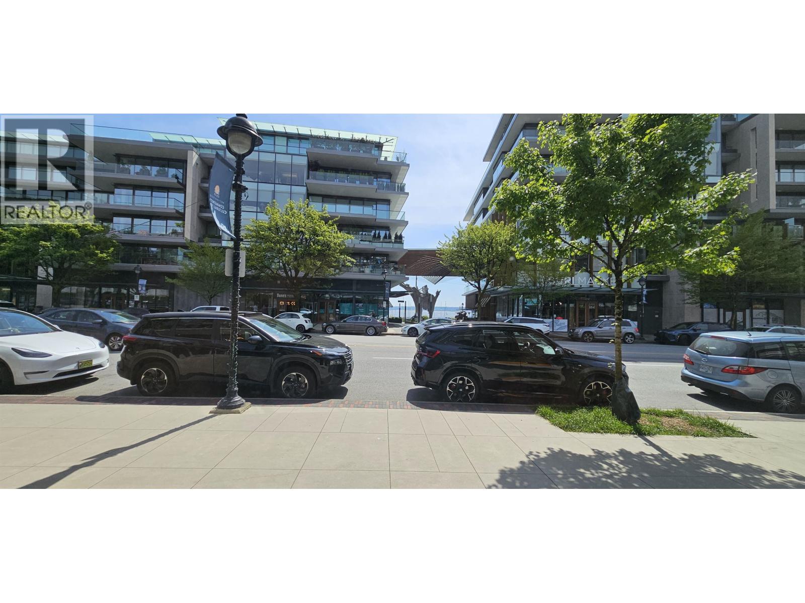 110 1331 Marine Drive Property Photo 12