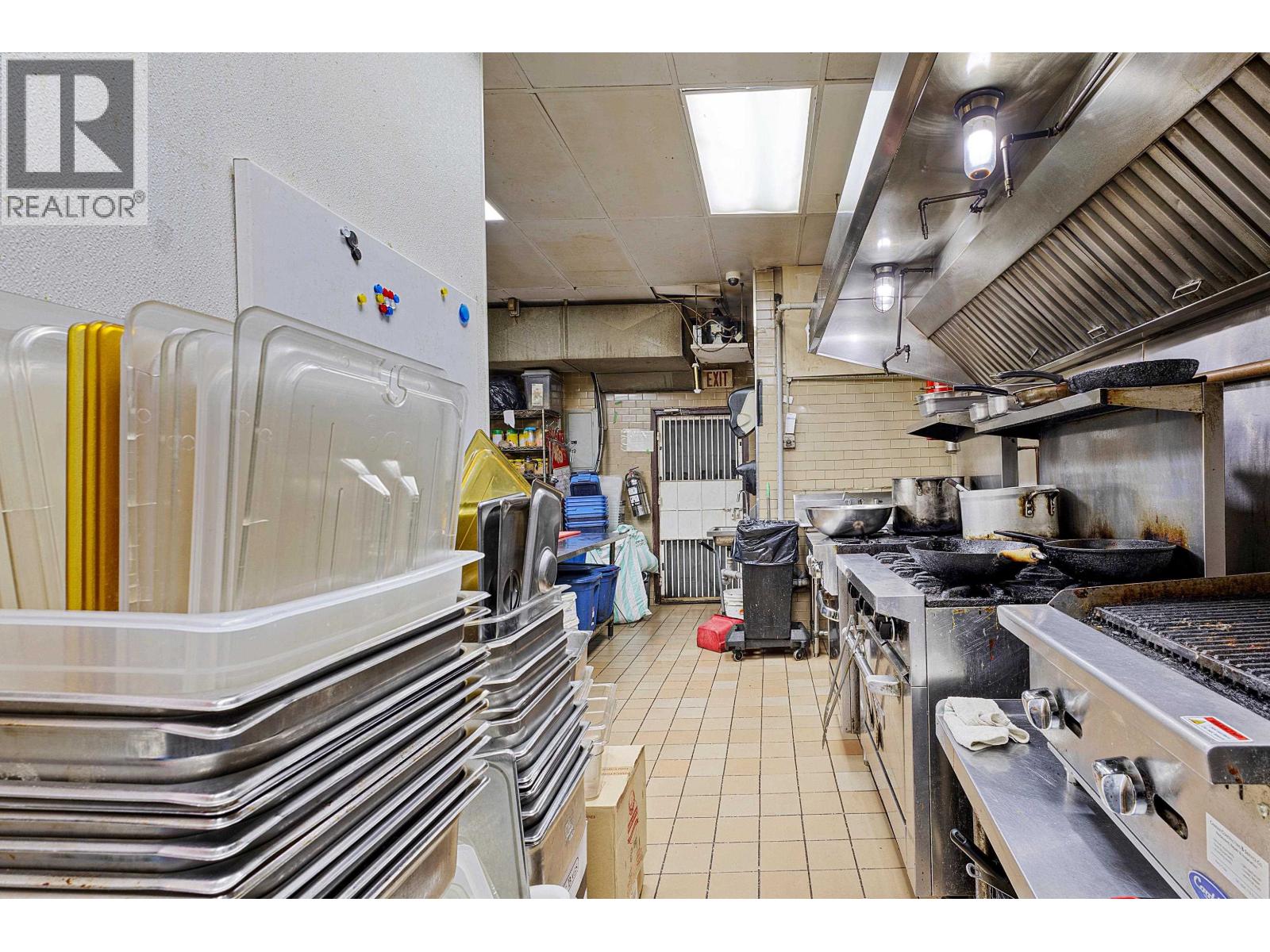 C8081177 Property Photo 6