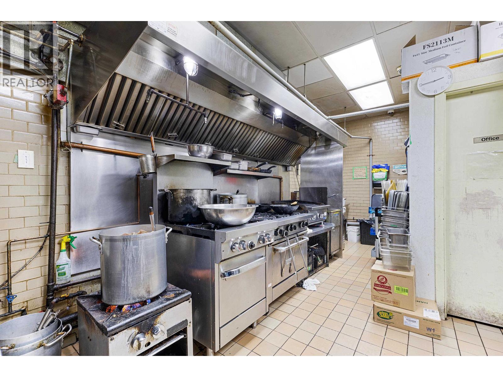 C8081177 Property Photo 12