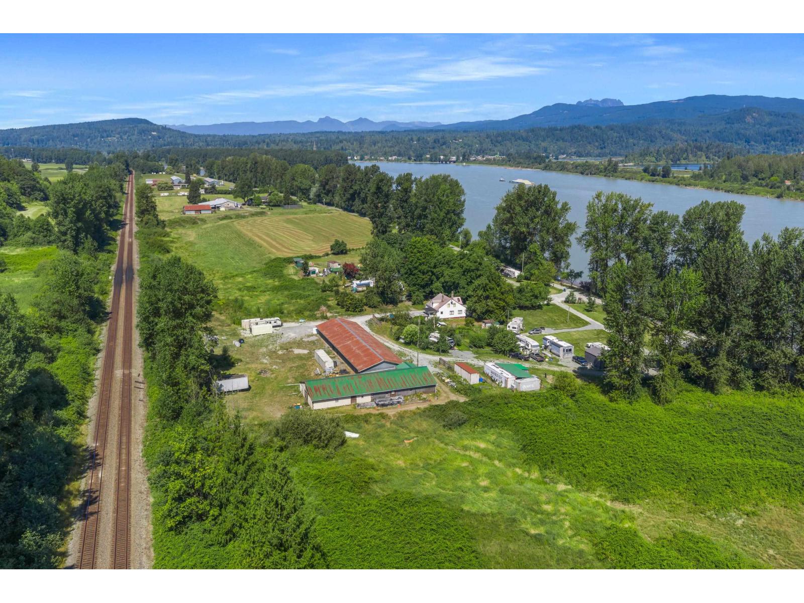 29464 River Road Property Photo 3
