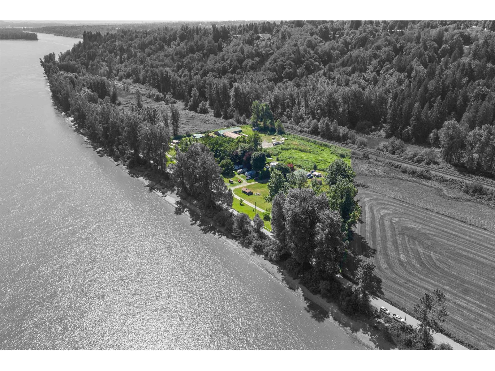 29464 River Road Property Photo 6