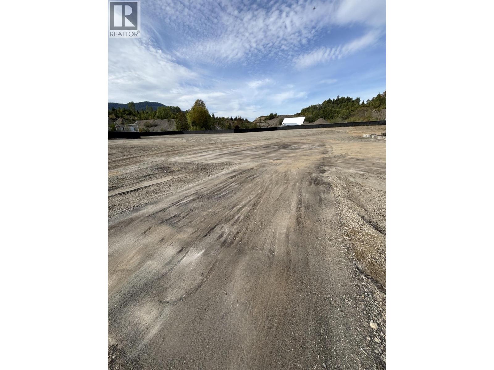 5506 Lloyde Avenue Property Photo 11