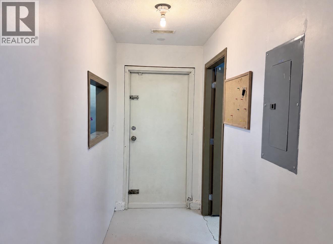 2901 Pinnacles Road Property Photo 19