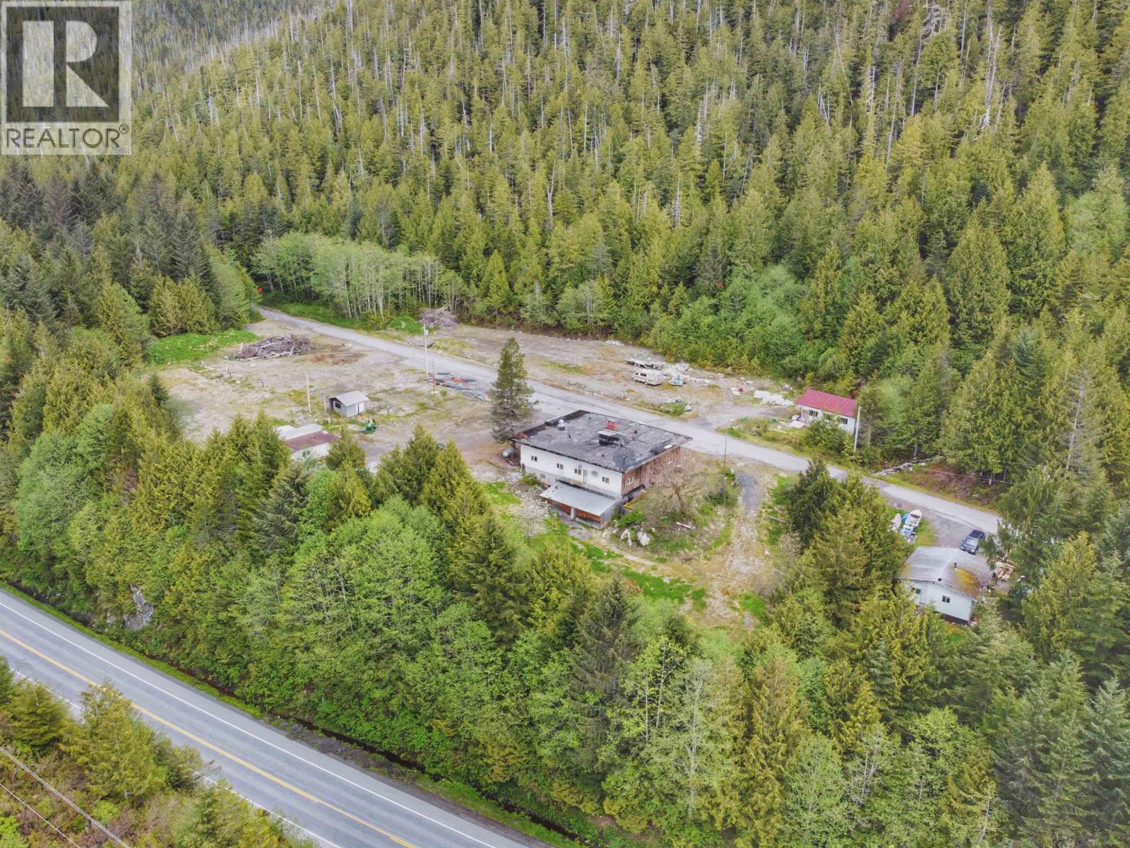 112 Rainbow Lake Property Photo 5