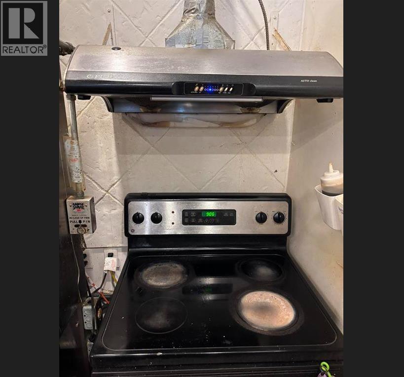 17525 Confidential. Property Photo 3