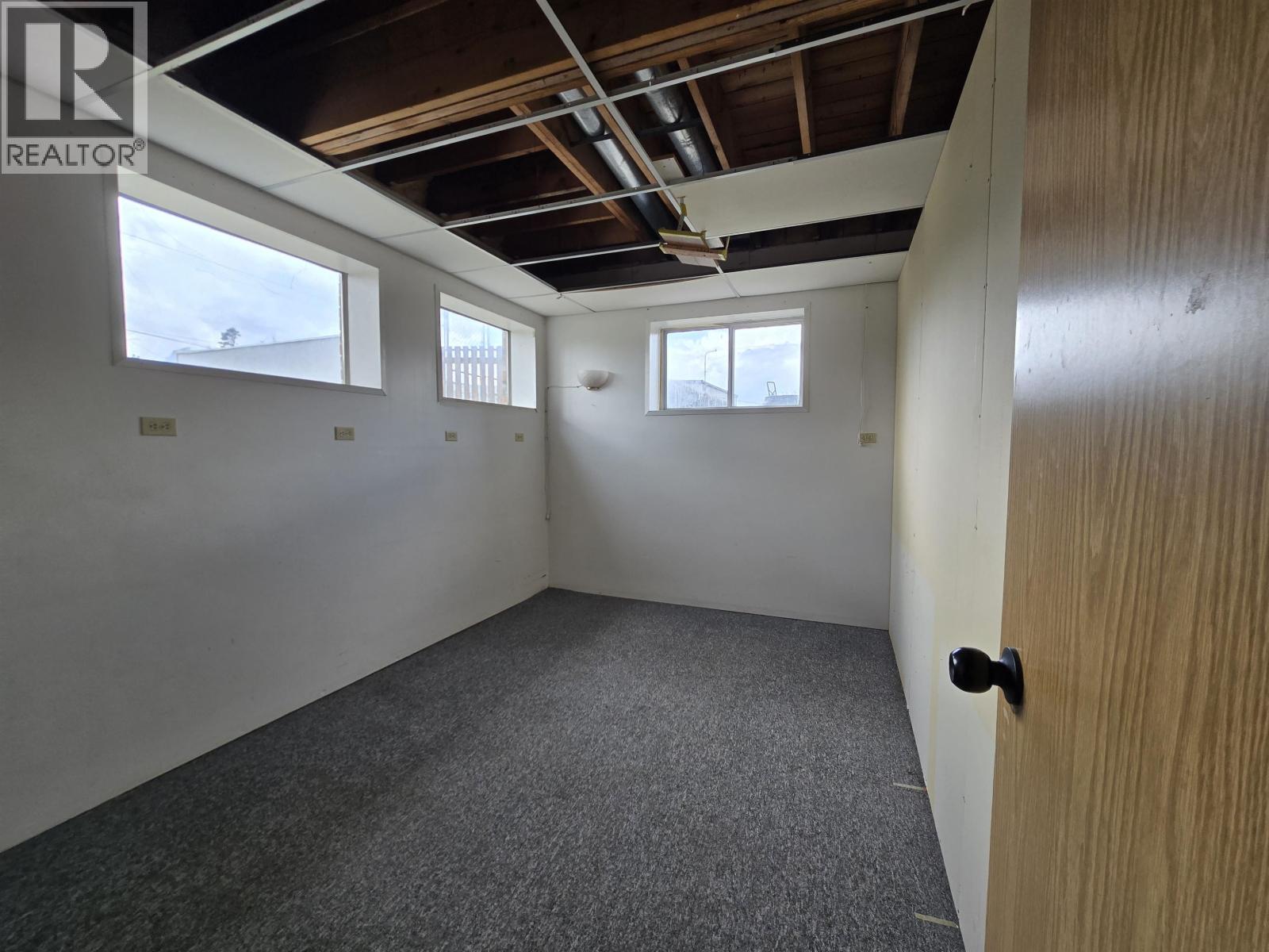 1110 Main Street Property Photo 28