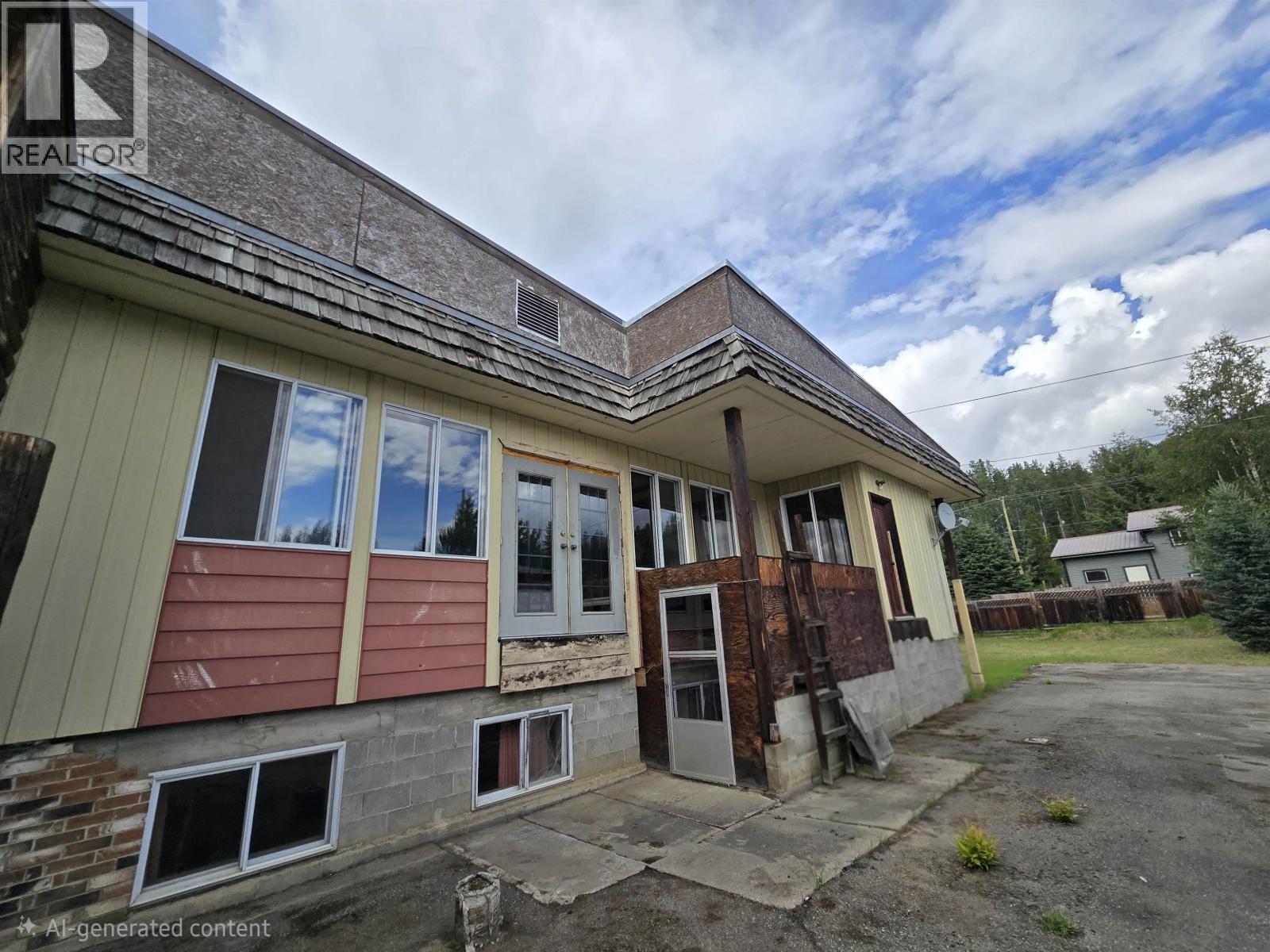 1110 Main Street Property Photo 32