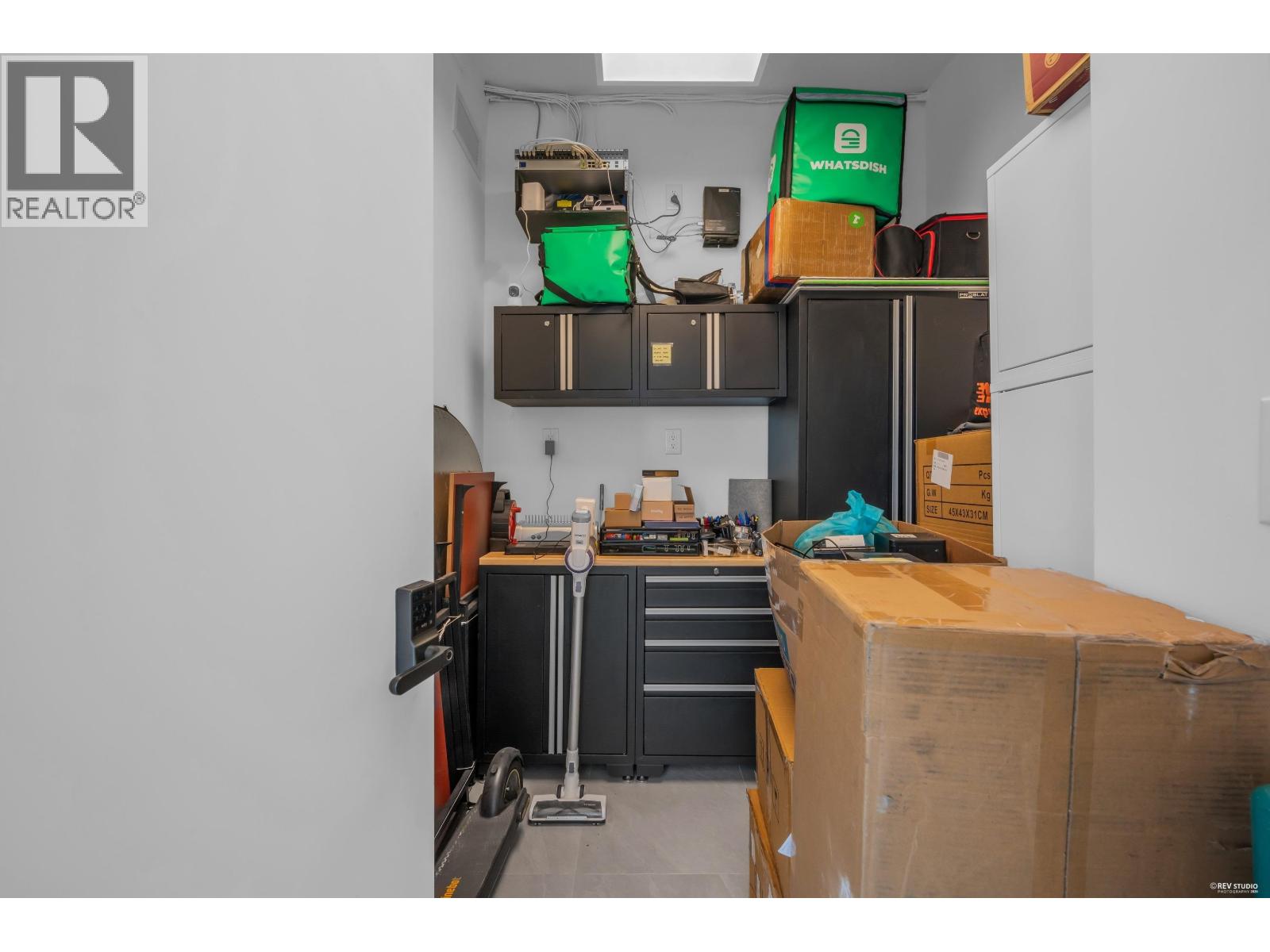 426 6378 Silver Avenue Property Photo 20