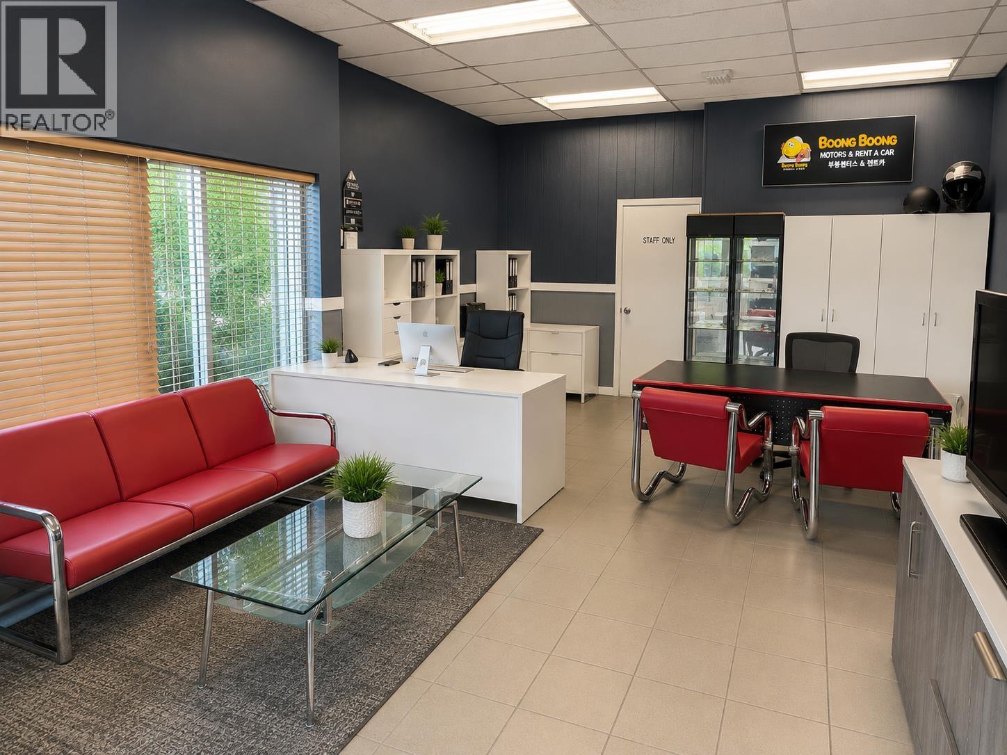 104 641 LOUGHEED HIGHWAY Property Photo 1