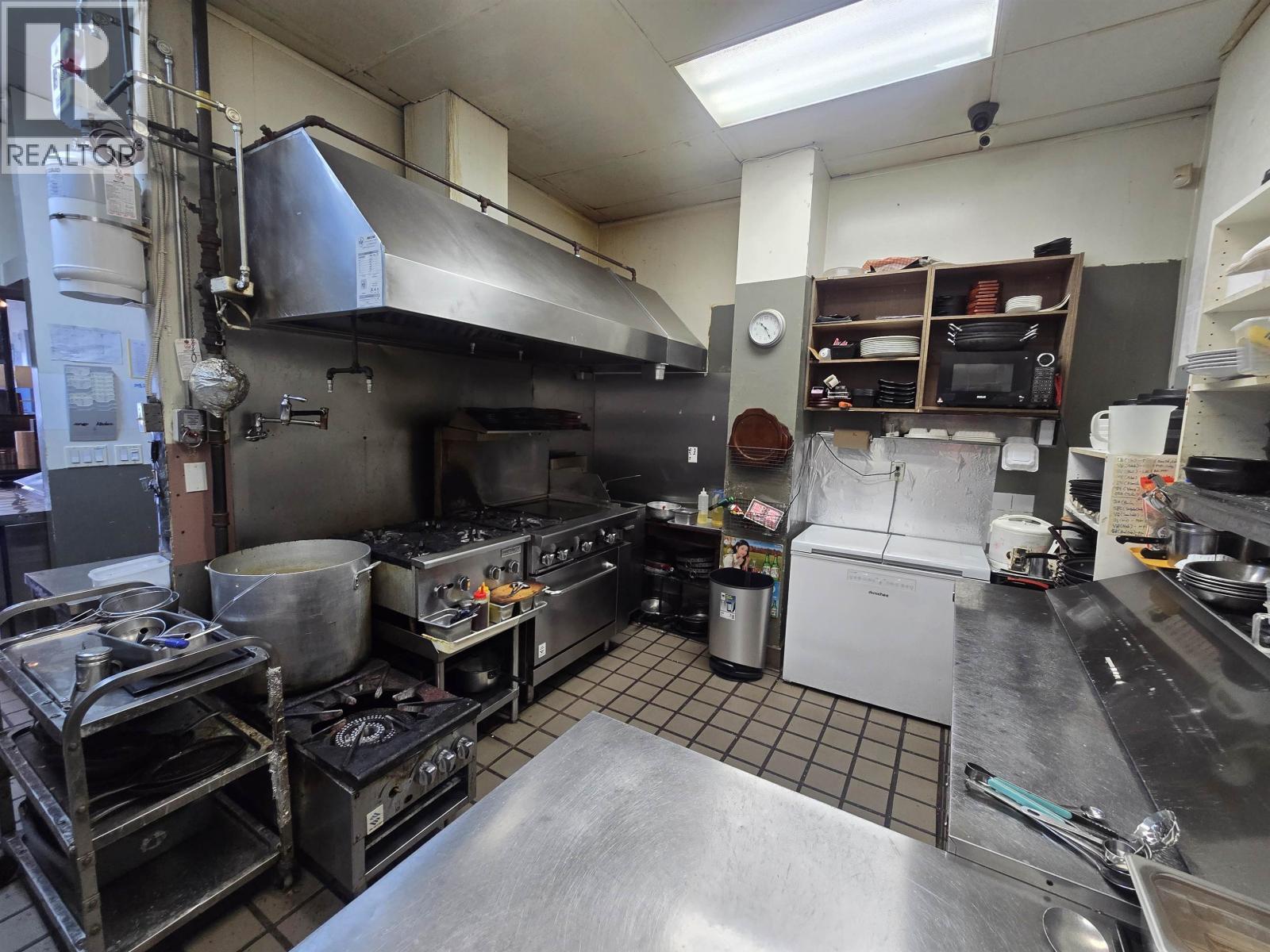 9928 Lougheed Highway Property Photo 10