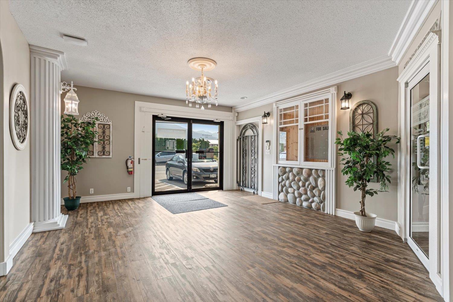 42375 Yarrow Central Road Property Photo 8