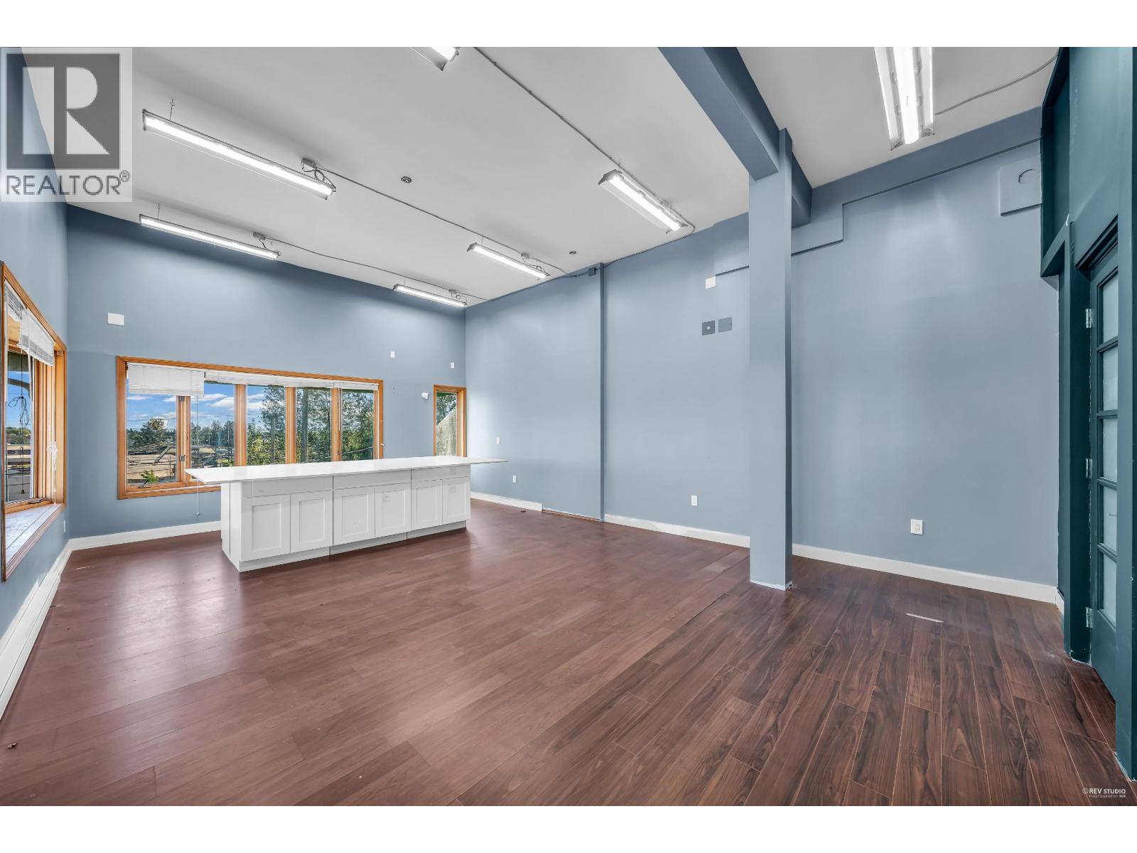 1366 Sw Marine Drive Property Photo 11