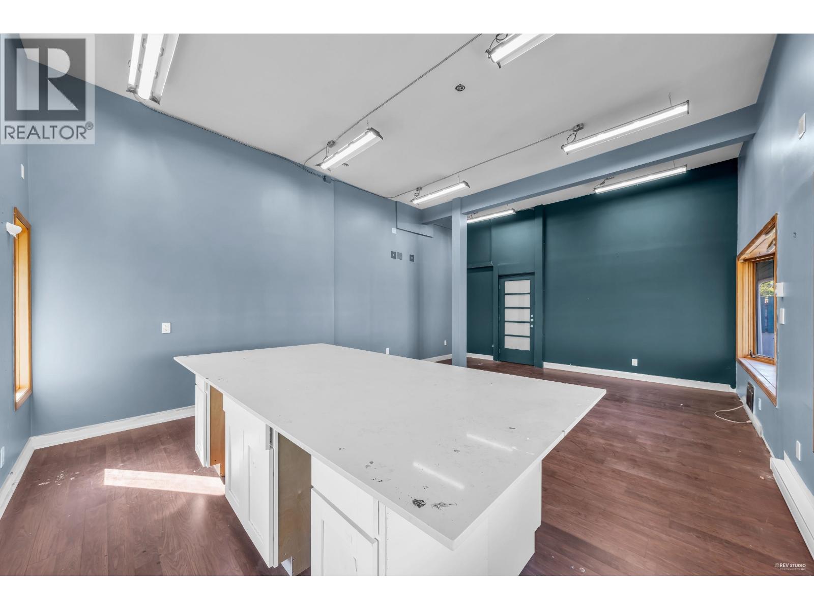 1366 Sw Marine Drive Property Photo 12
