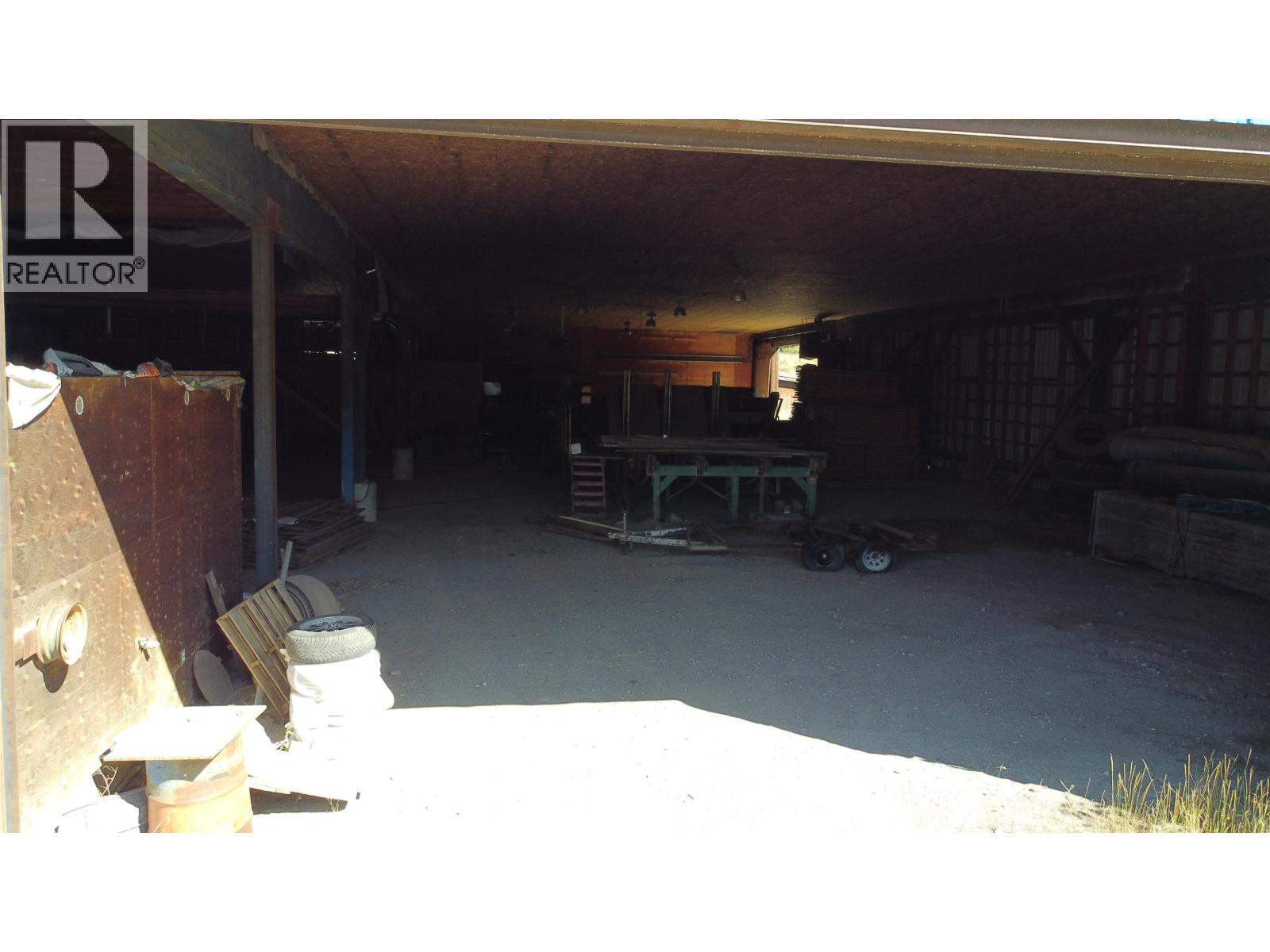 4135 Frizzi Road Property Photo 10