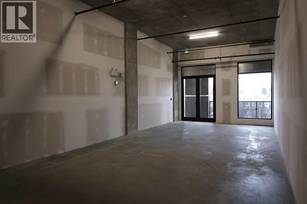 426 8188 Manitoba Street Property Photo 14