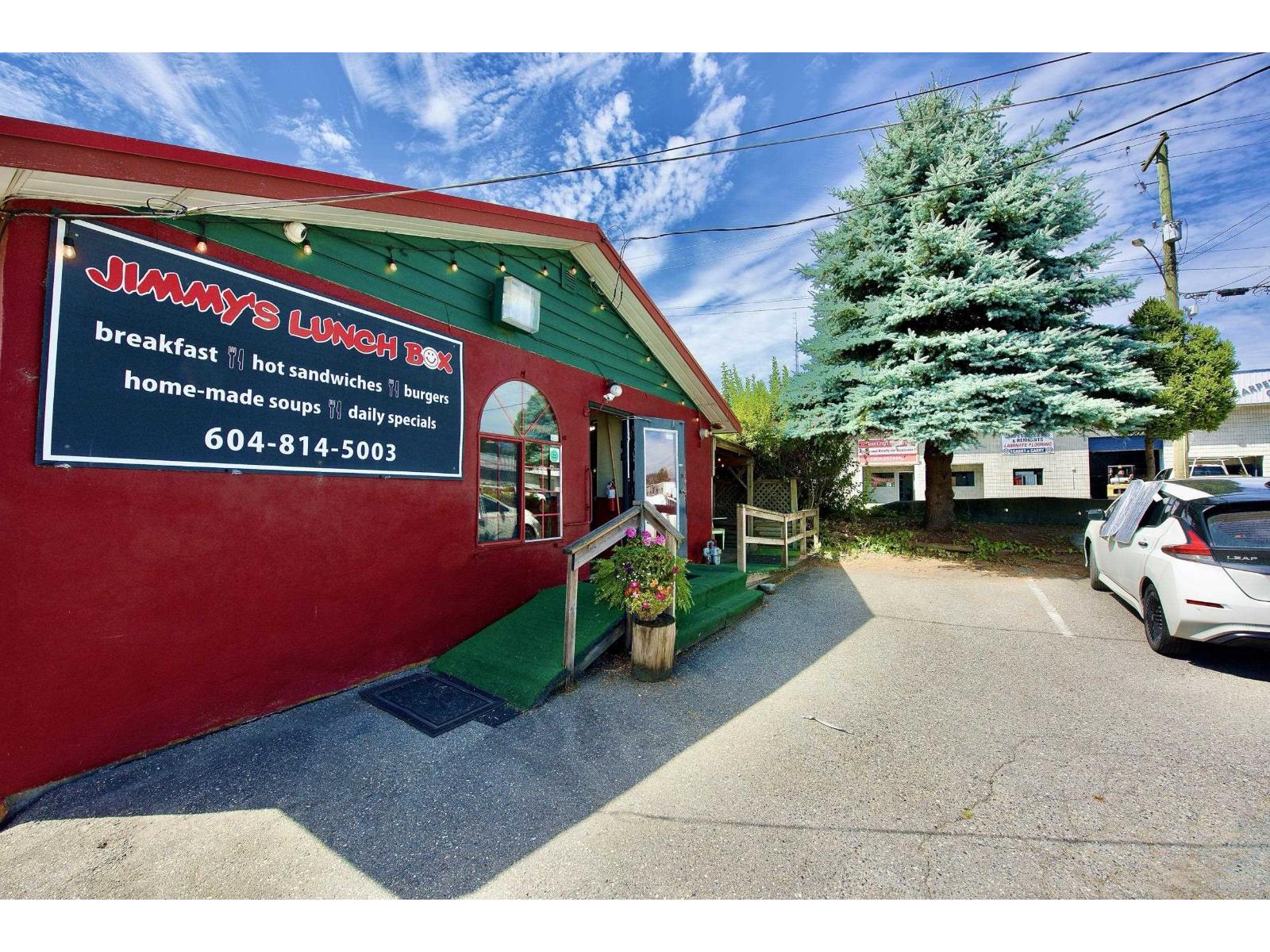 7117 Bridge Street Property Photo 3