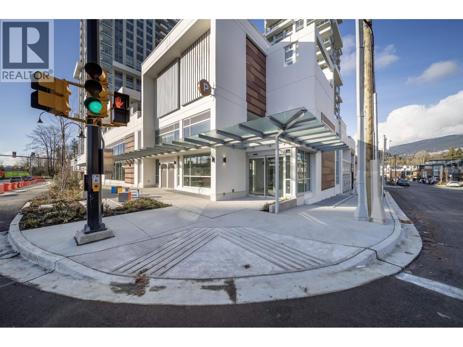 1683 Capilano Road Property Photo 1