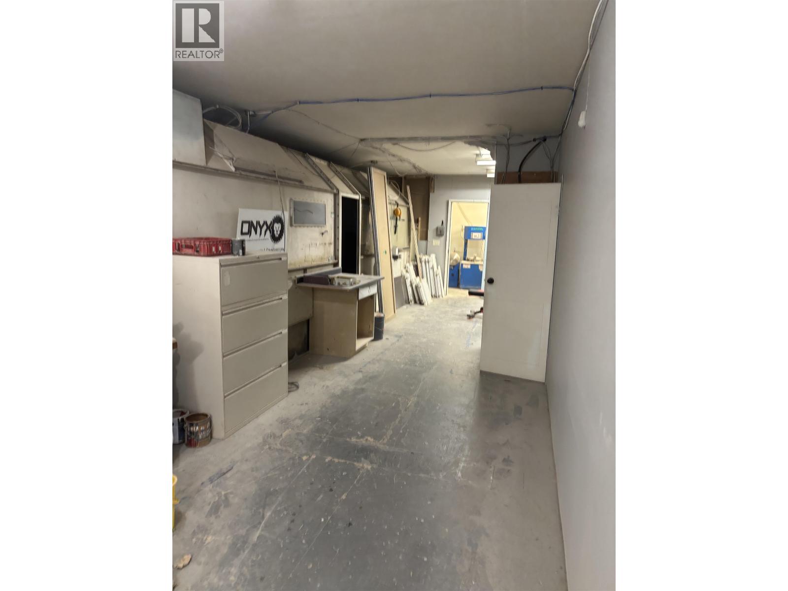 481 3rd Avenue Property Photo 10