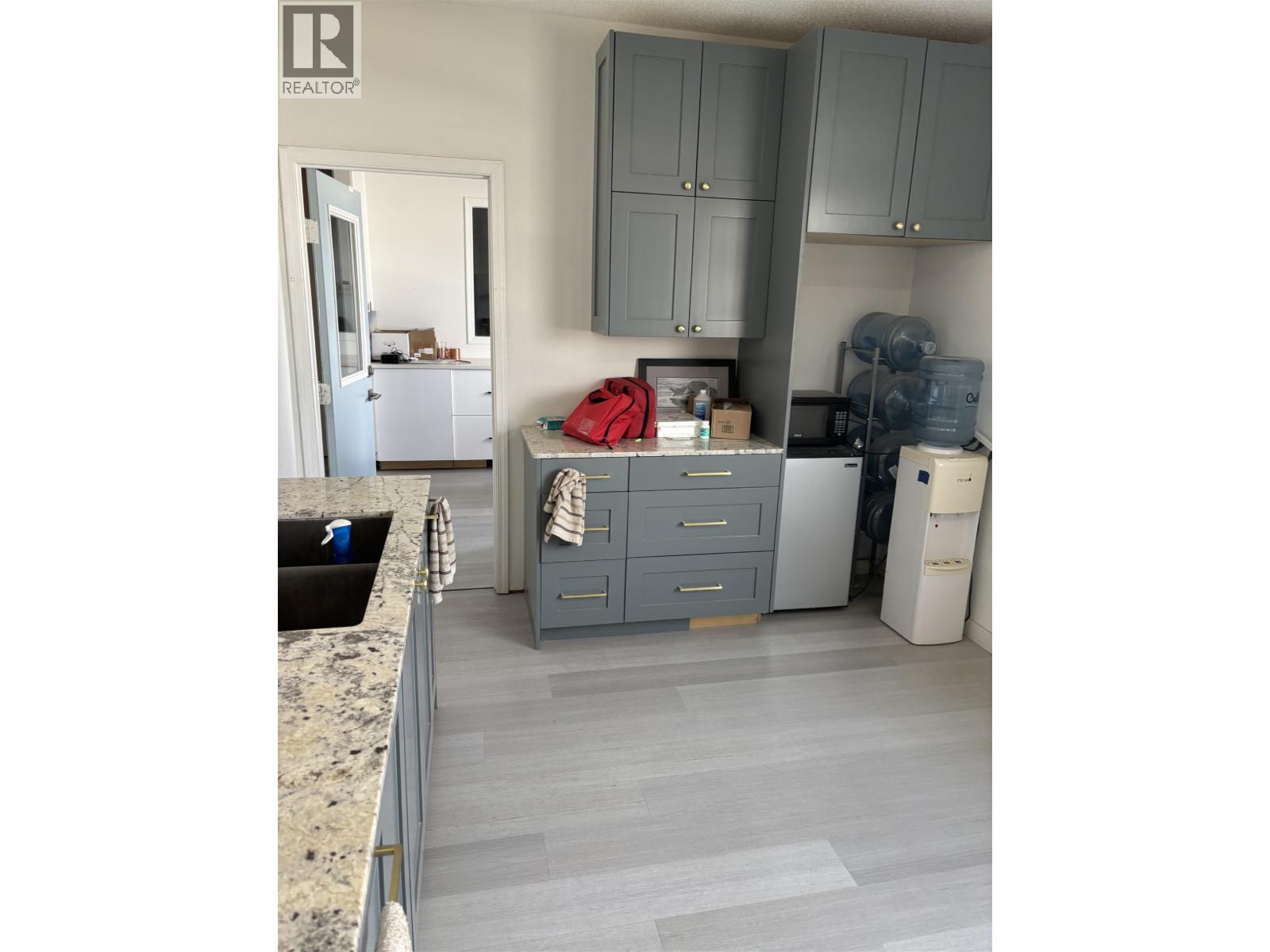 481 3rd Avenue Property Photo 13