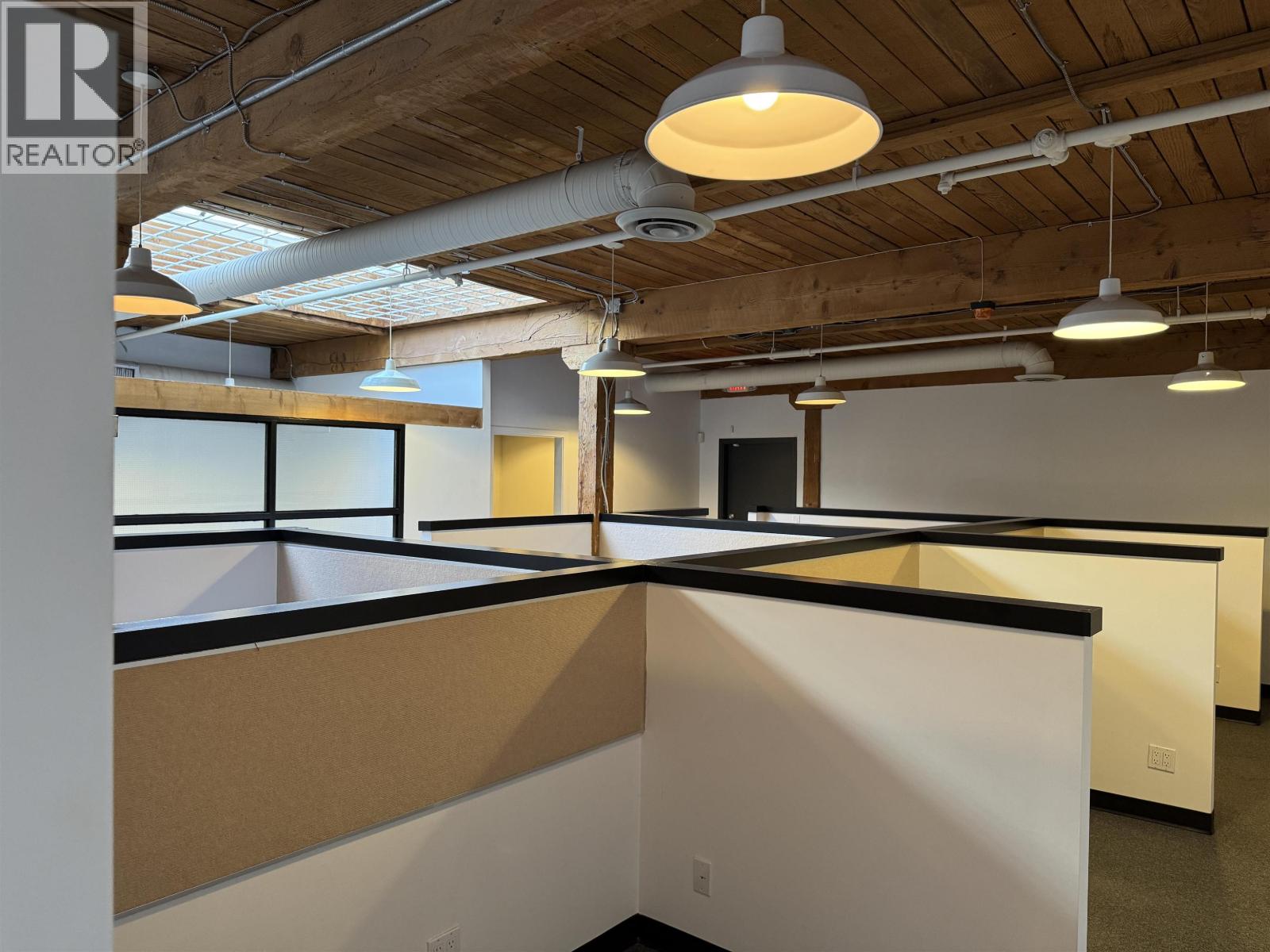 123 1020 Mainland Street Property Photo 1