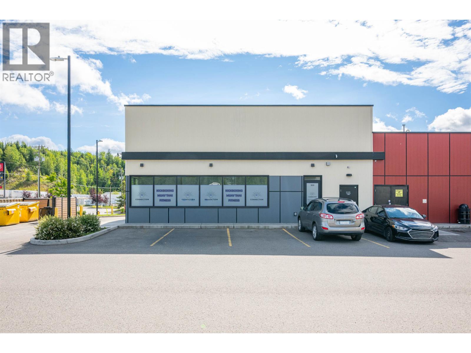 5531 Hartway Drive Property Photo 4