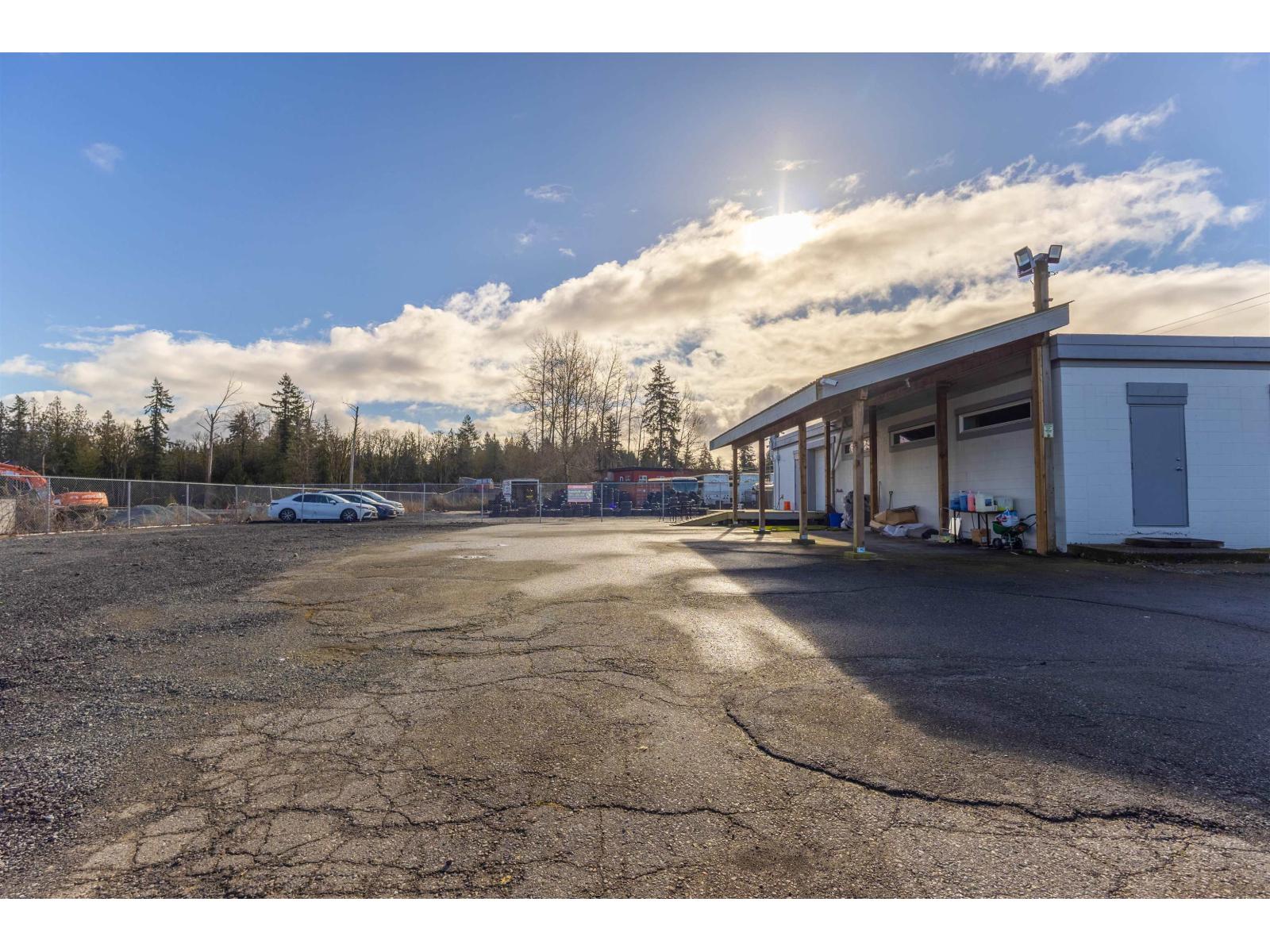 22867 Fraser Highway Property Photo 4