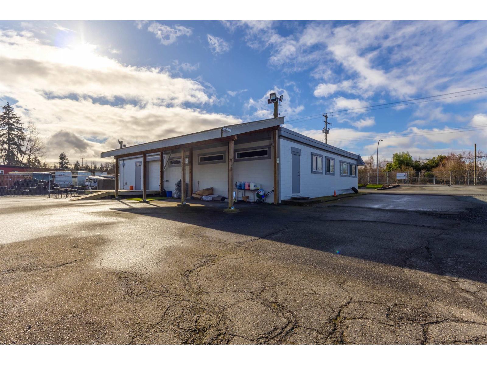 22867 Fraser Highway Property Photo 5
