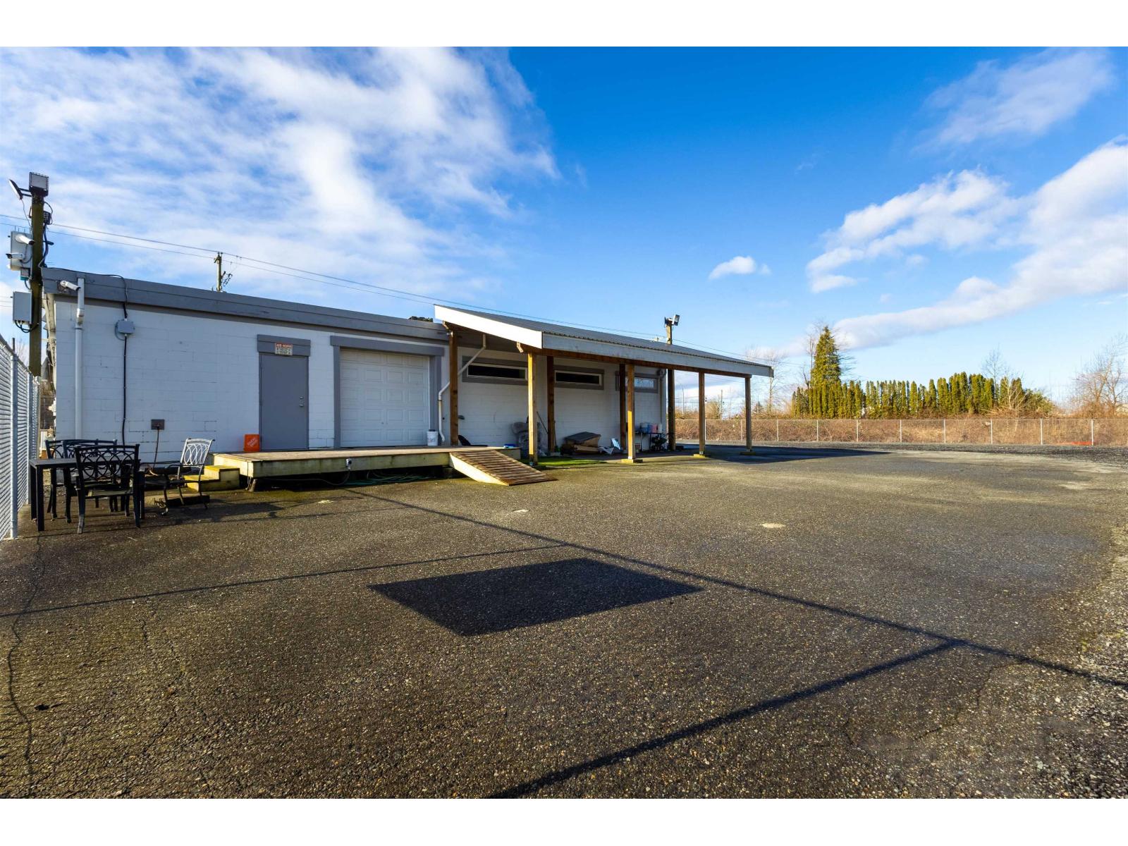 22867 Fraser Highway Property Photo 6