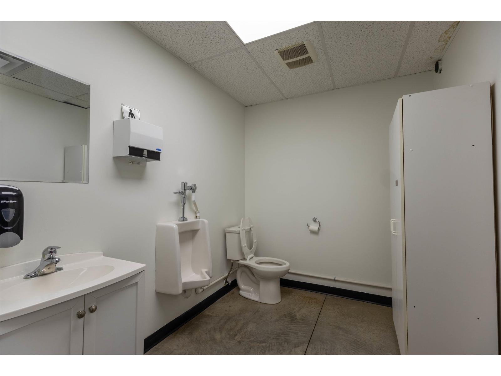 22867 Fraser Highway Property Photo 22