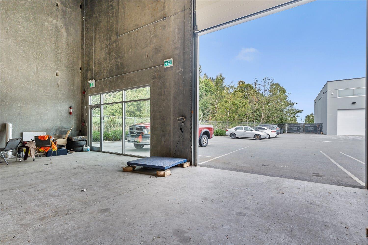 43923 Progress Way #a106 Property Photo 4