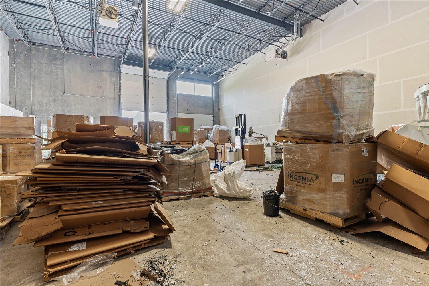 43923 Progress Way #a106 Property Photo 5