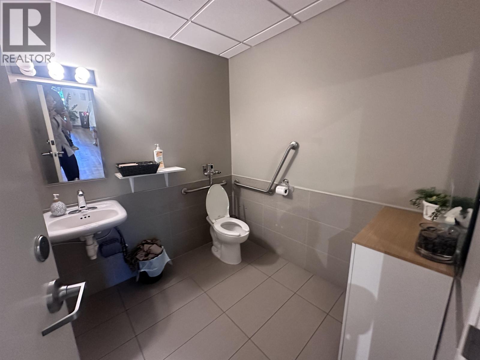 120 5133 Springs Boulevard Property Photo 15