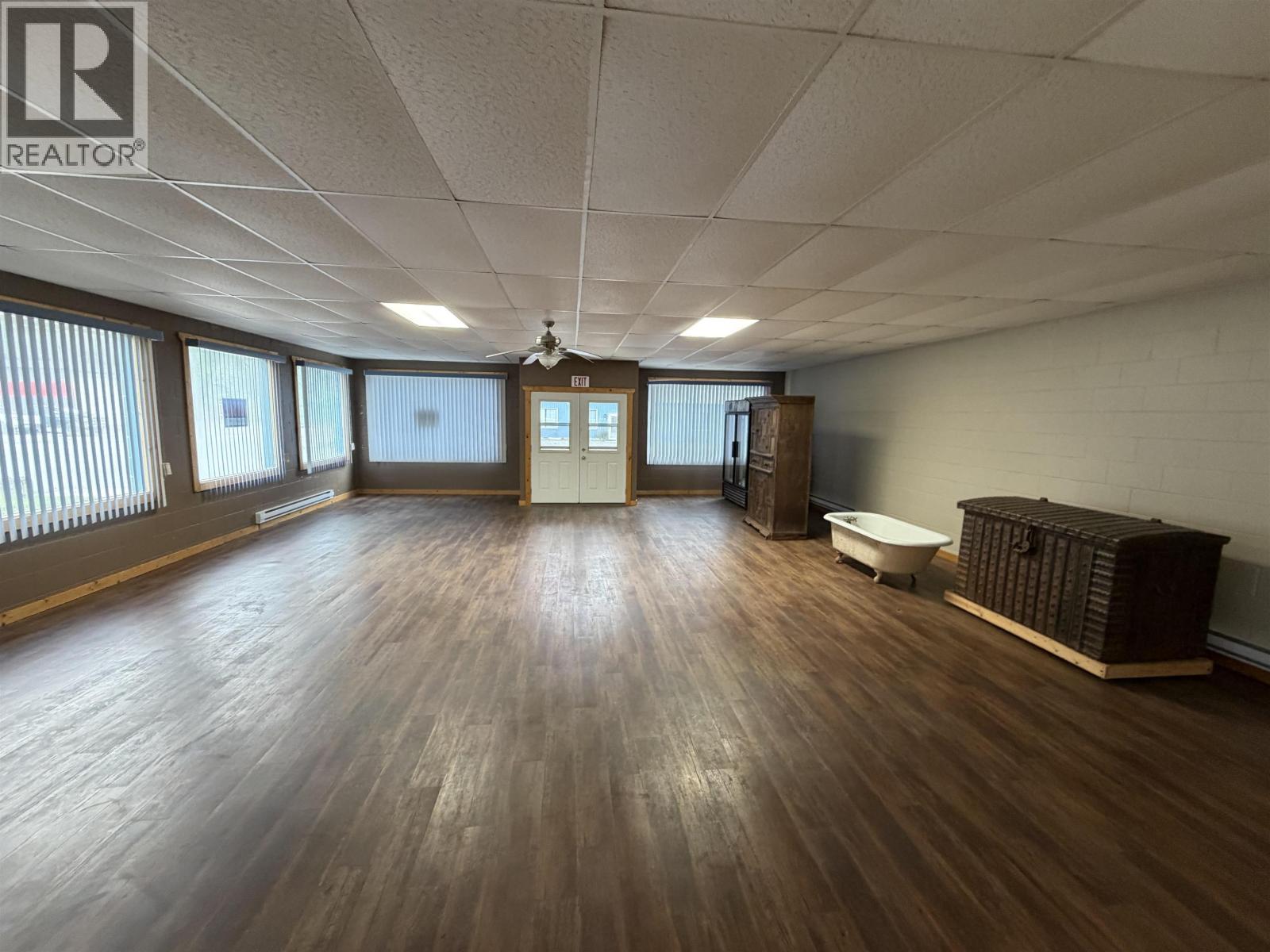 503 Conway Street Property Photo 5