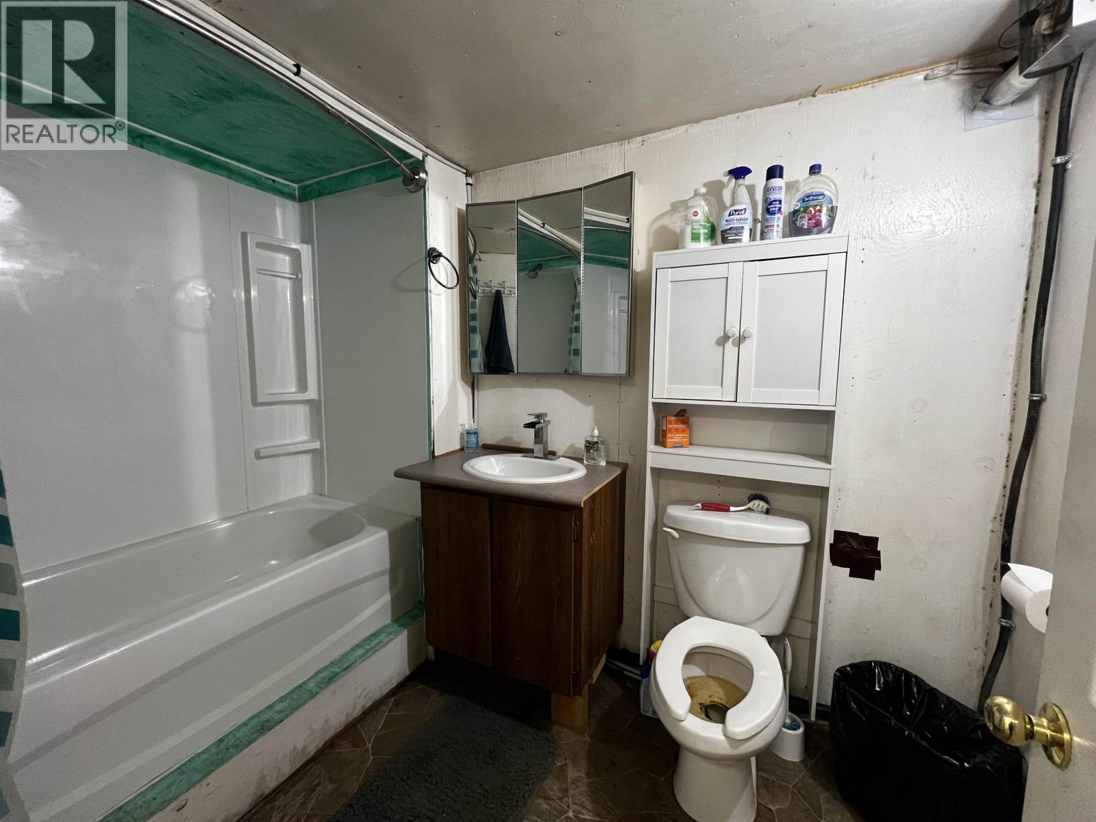 13936 W 16 Highway Property Photo 13