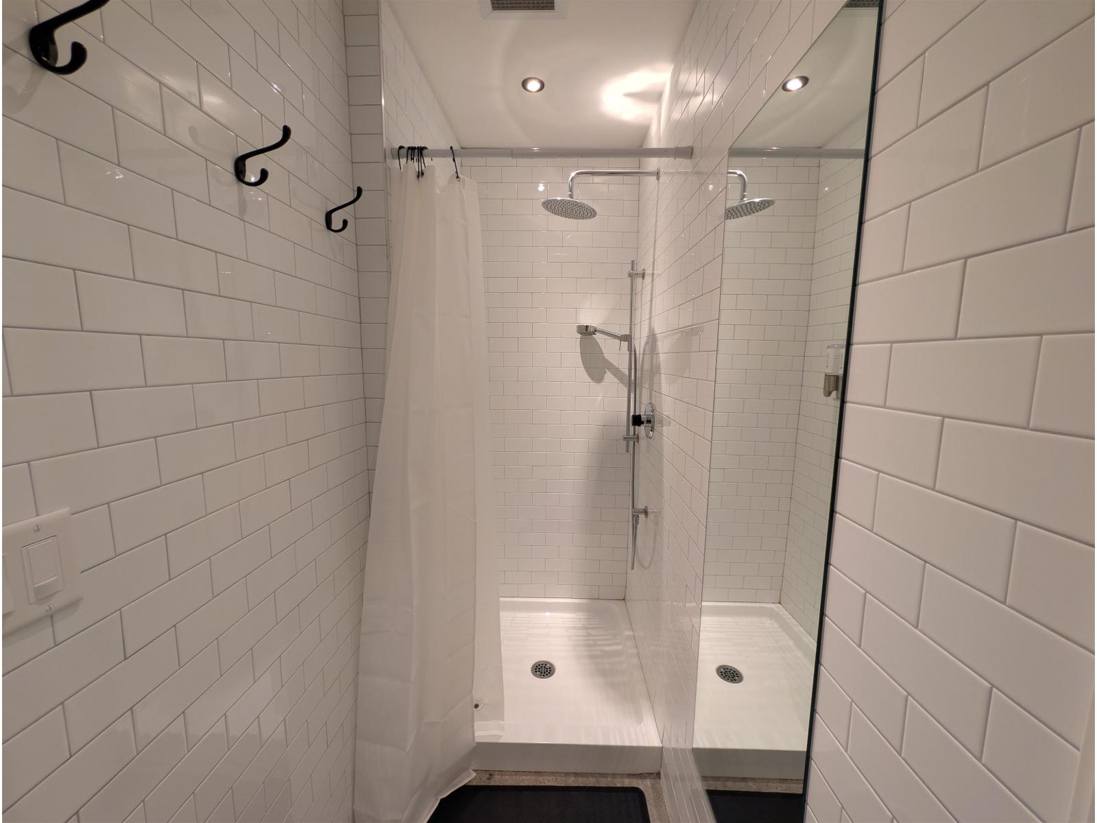 114 8645 160 Street Property Photo 10