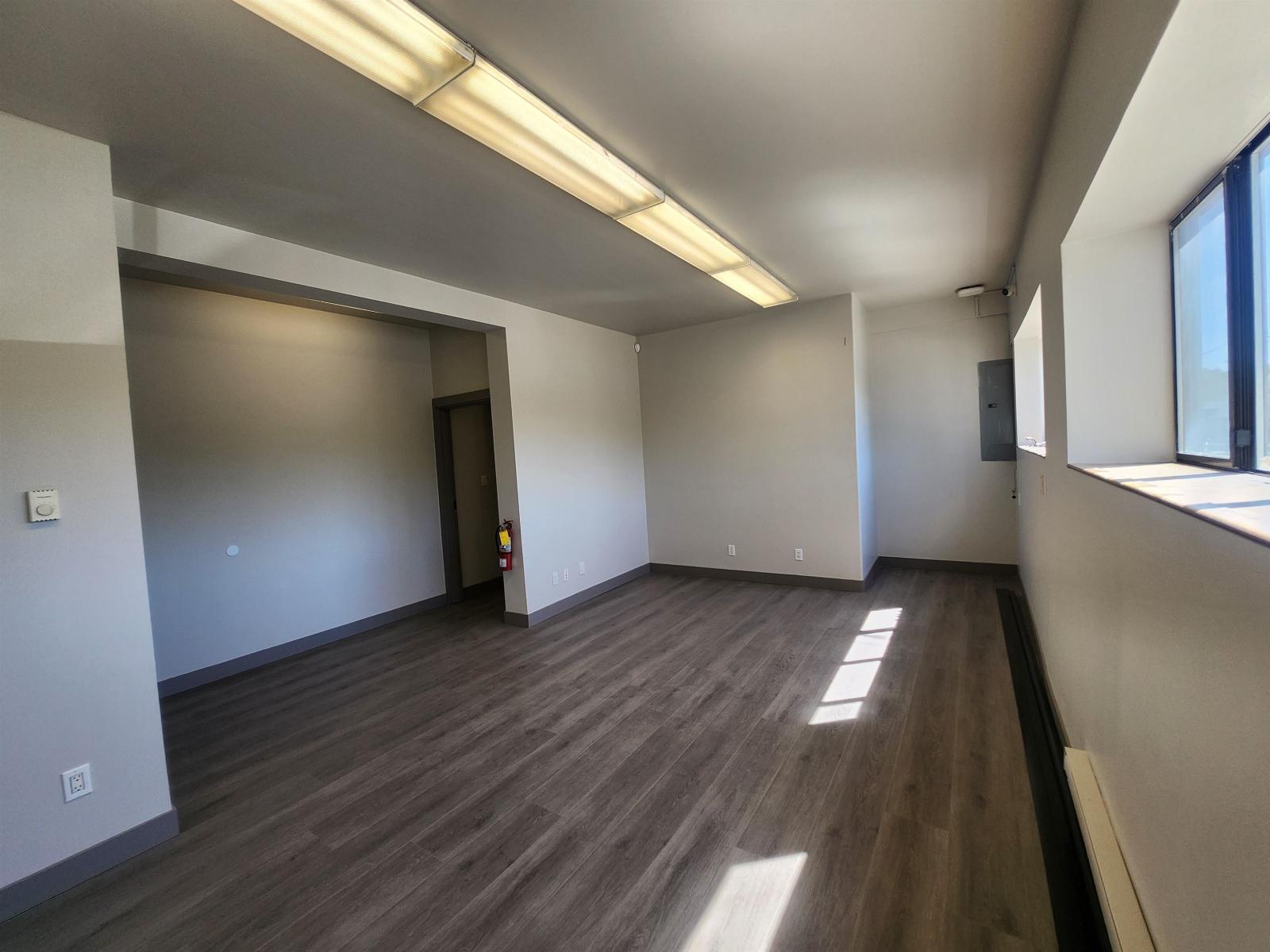 13087 116 Avenue Property Photo 13