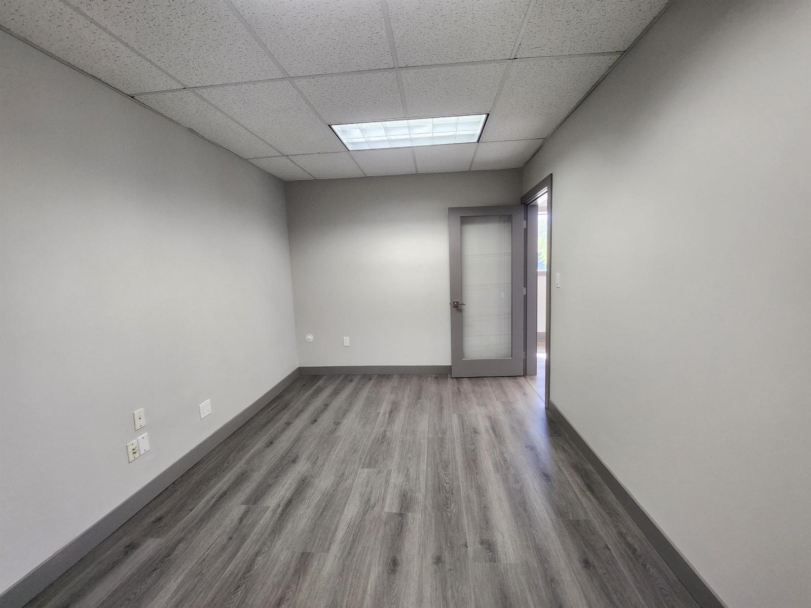 13087 116 Avenue Property Photo 16