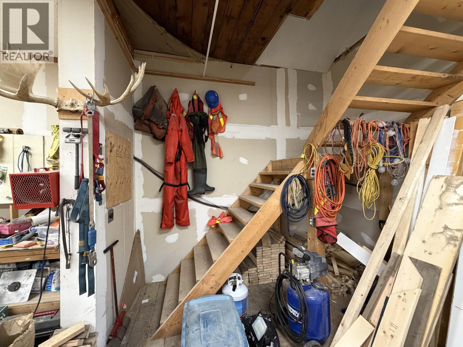 516 6th Avenue Property Photo 28