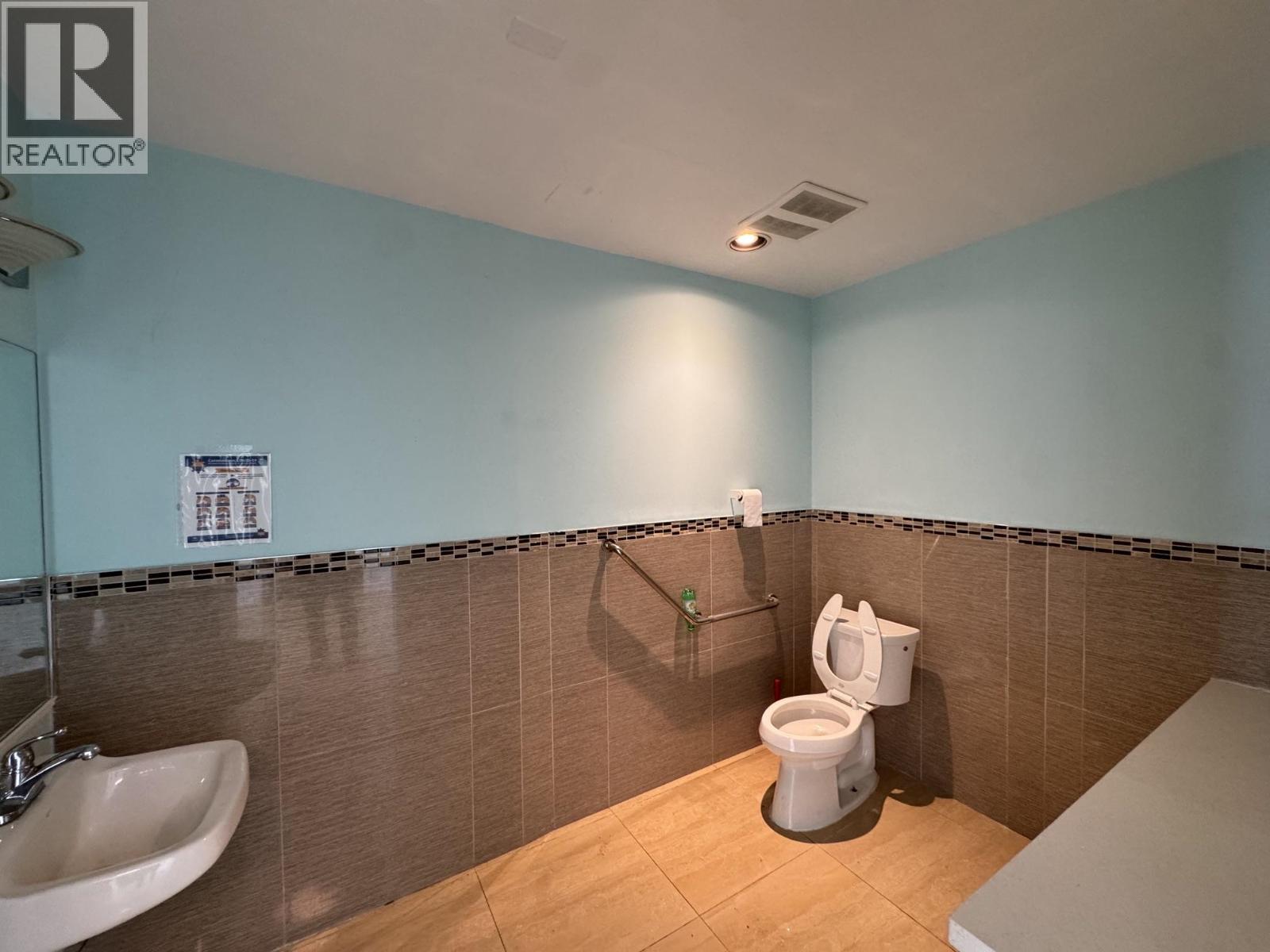 160 11181 Voyageur Way Property Photo 6