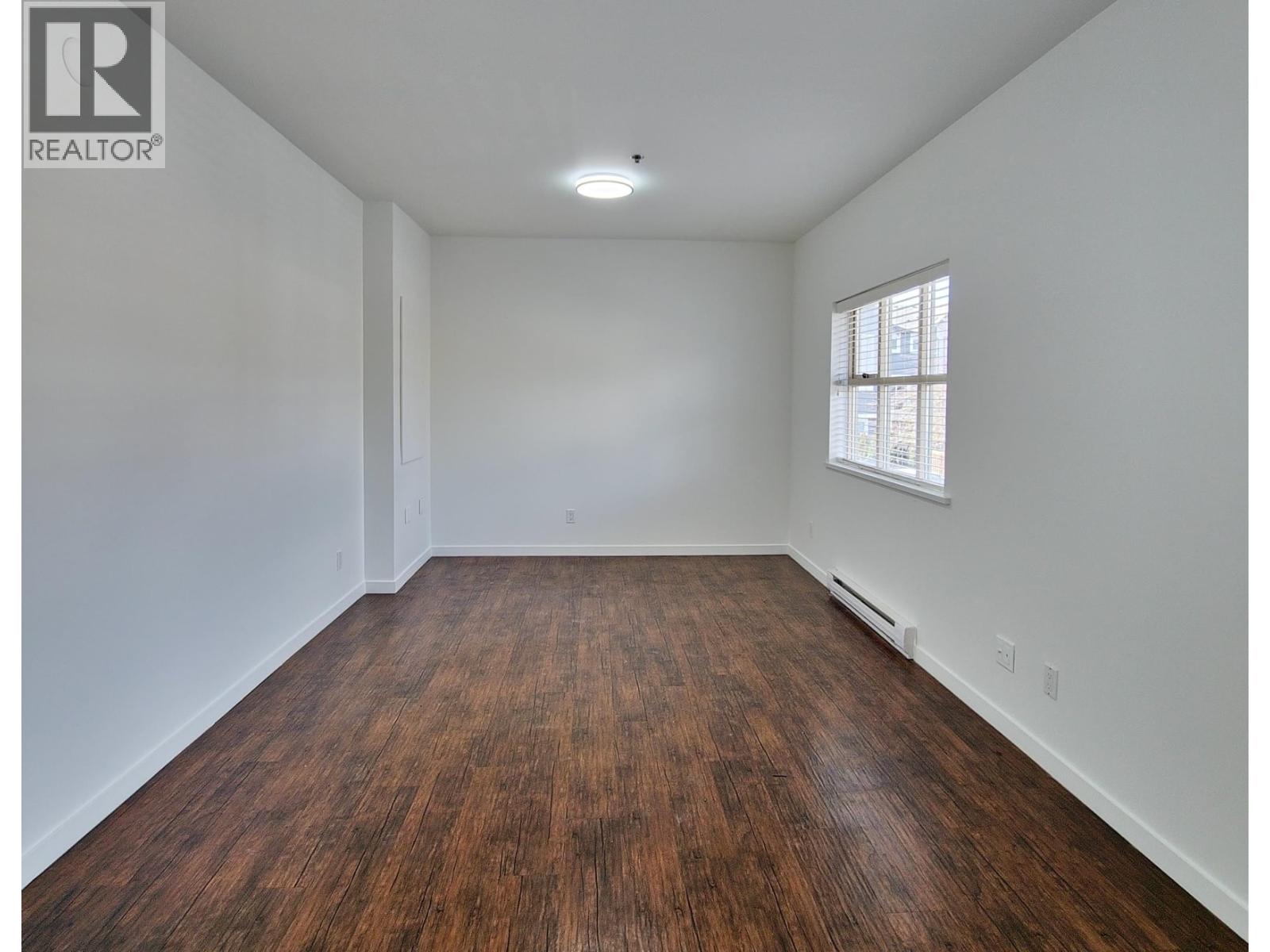 221 12005 238b Street Property Photo 6