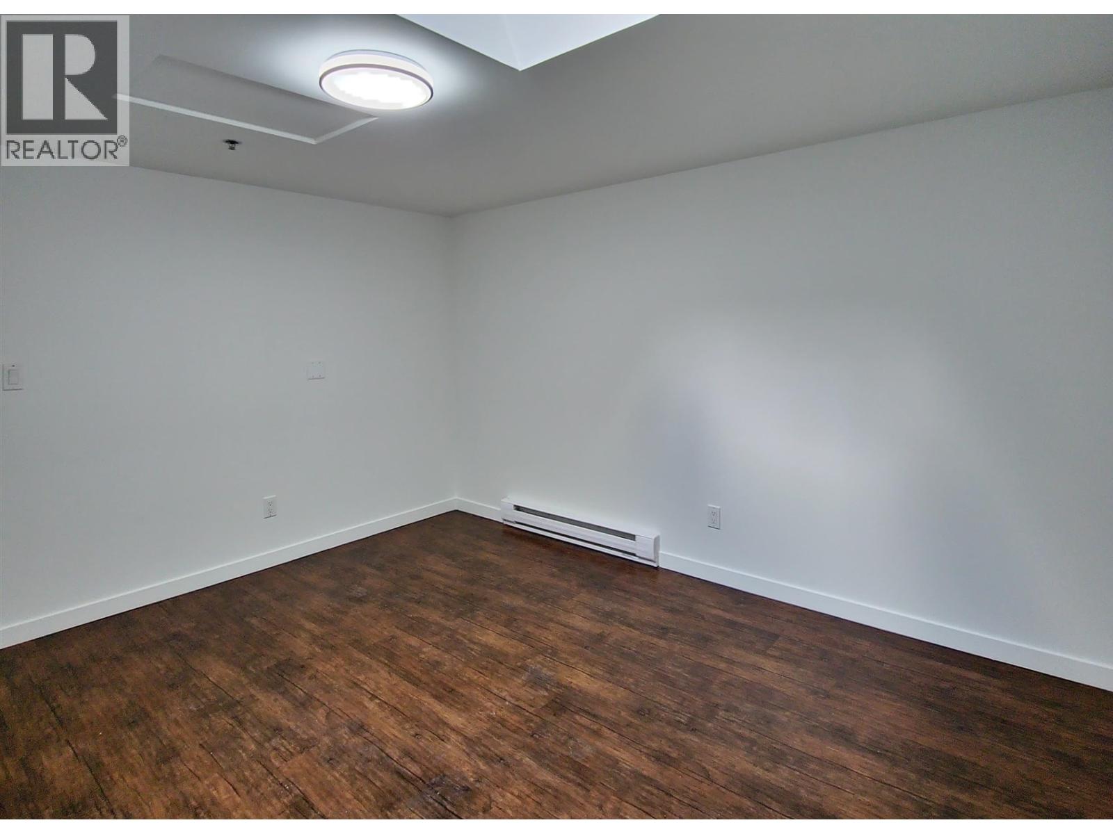 221 12005 238b Street Property Photo 9