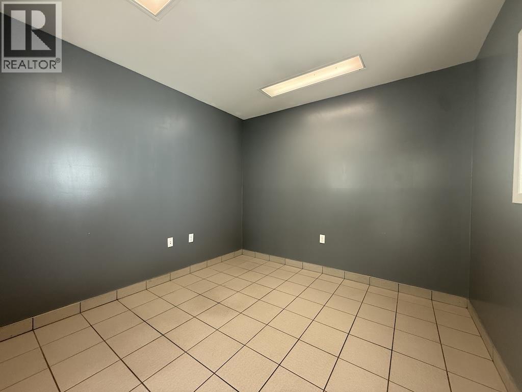 9622-9624 Sikanni Road Property Photo 8
