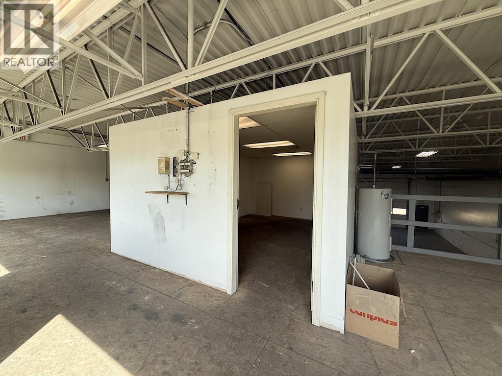 9622-9624 Sikanni Road Property Photo 15