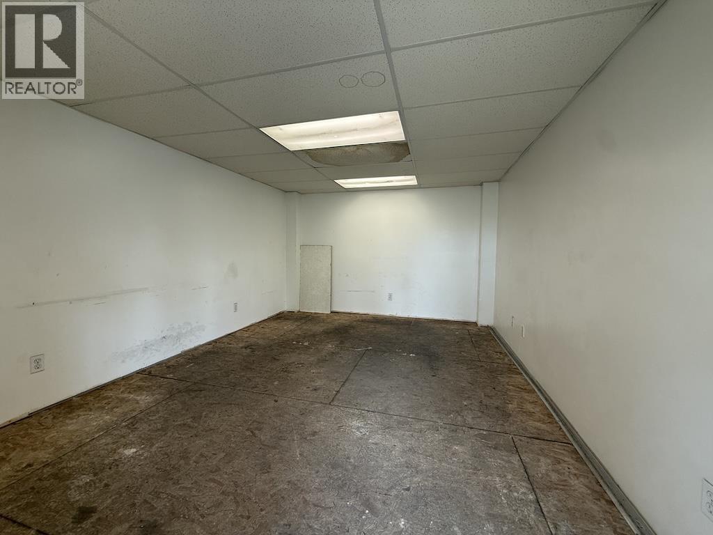 9622-9624 Sikanni Road Property Photo 16