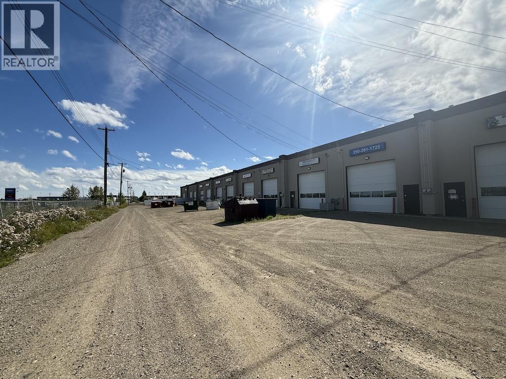 9622-9624 Sikanni Road Property Photo 26
