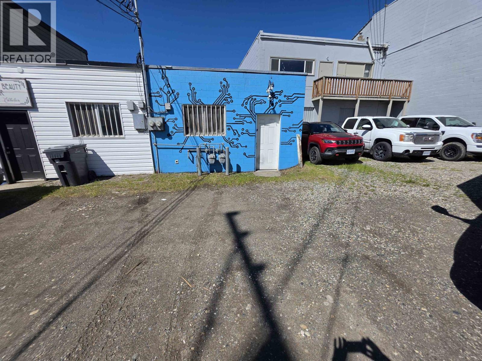 276 Reid Street Property Photo 2