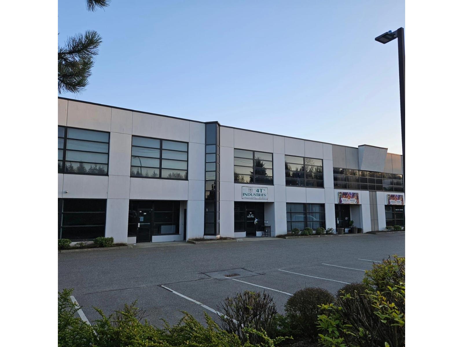 204 26730 56 Avenue Property Photo 3