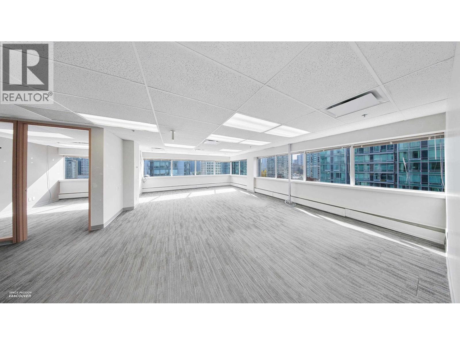 900 1281 West Georgia Street Property Photo 1