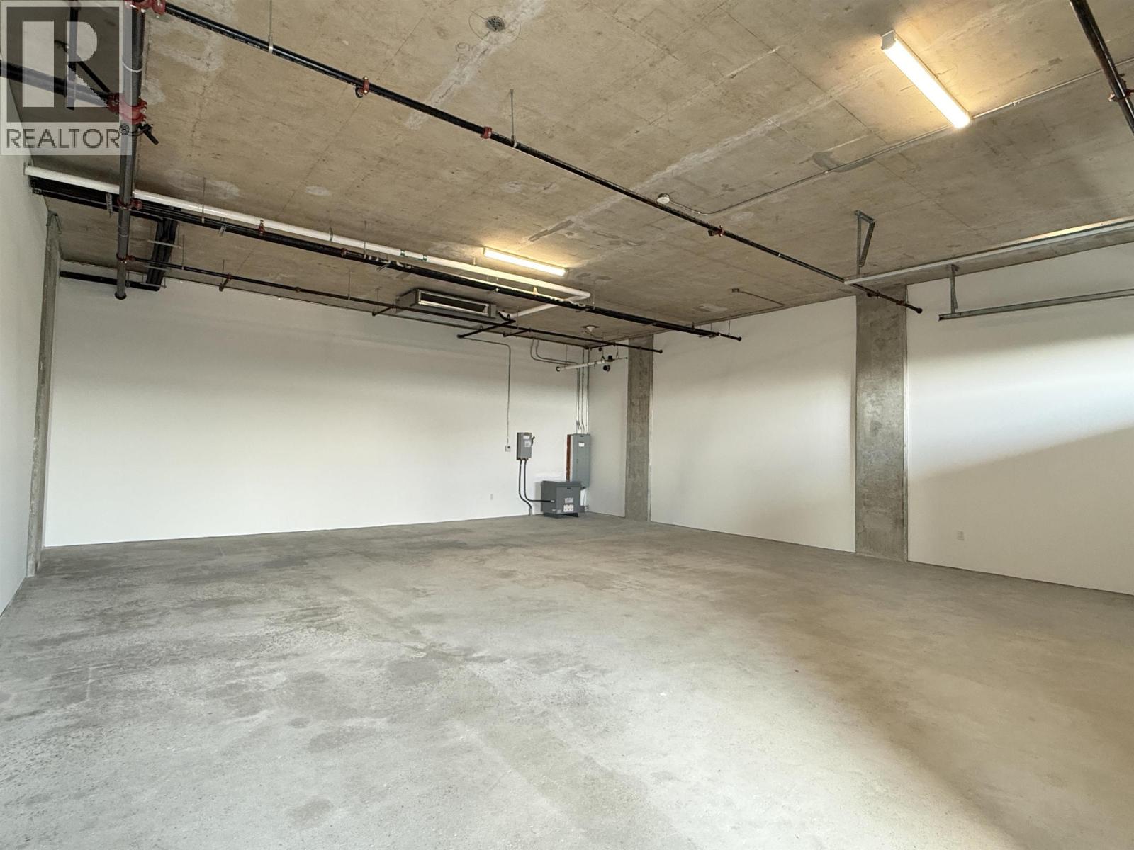 460 8250 Manitoba Street Property Photo 10